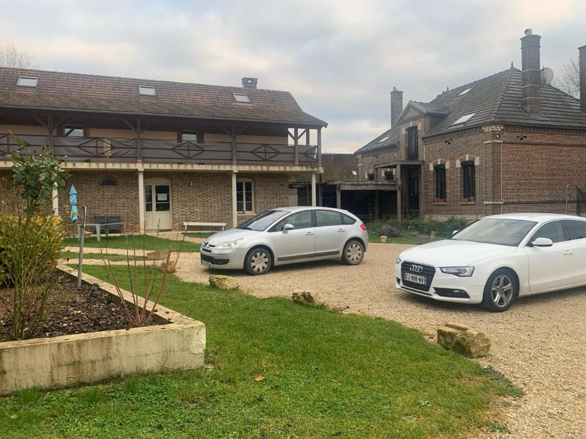 Le Domaine Du Lavoir Villemoiron-en-Othe Exterior foto